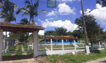 Imagem: Linda chacara com campo de futebol