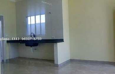 Imagem 3: Casa para Venda em Salto, JARDIM NOVO SÃO PEDRO, 2 dormitórios, 1 suíte, 1 banheiro, 2 vag