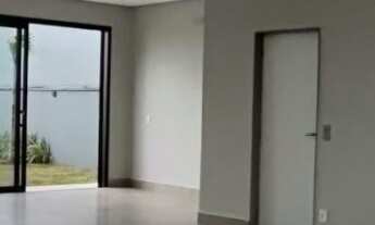 Imagem 2: Casa para Venda em Itu, Condomínio Villas do Golfe, 4 suítes, 3 vagas