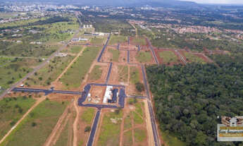 Imagem 2: Cidade Verde Lotes Parcelados com Área de Preservação ao Lado do Batalhão Policia