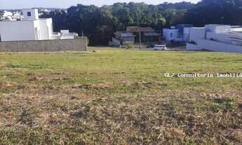 Imagem 2: Terreno com 525m² com valor abaixo do mercado no condomínio