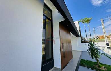 Imagem 6: Casa Com Piscina Condomínio sendo 3 Suítes Laguna Indaiatuba