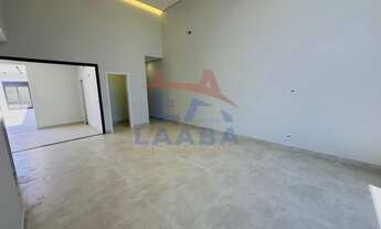 Imagem 4: Casa 3 Suítes uma com Closet e Piscina Condomínio Piemonte