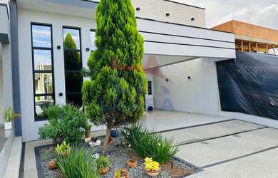 Imagem 4: Casa com Piscina Para Venda Condominio Mantova Indaiatuba SP