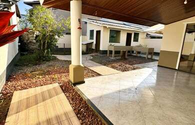 Imagem 5: Casa para locação em condomínio na Avenida Priscila Dutra