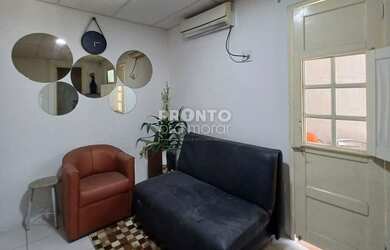 Imagem 15: Prédio/Edifício Inteiro em Espinheiro