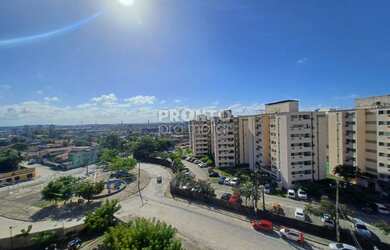 Imagem 16: Apartamento com 3 quartos em Candeias