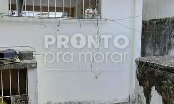 Imagem 2: Casa com 3 quartos em Tamarineira