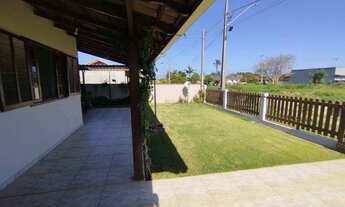 Imagem 3: Casa Térrea com Piscina e Área Gourmet em Guaratuba-Pr