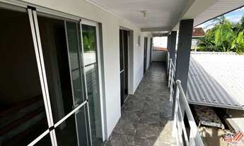 Imagem 6: Sobrado na Barra do Saí – Localização Privilegiada e Conforto