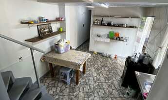 Imagem 4: Sobrado na Barra do Saí – Localização Privilegiada e Conforto