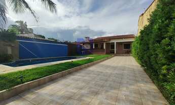 Imagem 2: Casa à venda em Peruíbe, Jardim Casablanca, com 2 quartos, 81,87m²