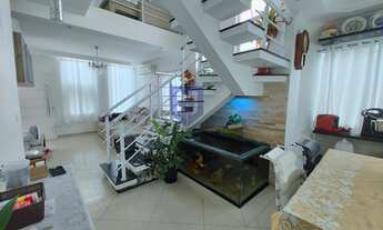 Imagem: Sobrado com 4 quartos, 183m², à venda