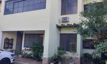 Imagem 2: Casa duplex com 5 quartos, área externa, terreno 250 m². Campo Grande