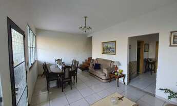 Imagem 5: Casa duplex com 5 quartos, área externa, terreno 250 m². Campo Grande