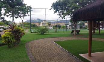 Imagem: Terreno de esquina com 519 m², plano, Cond