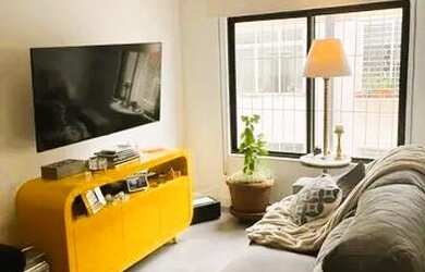 Imagem 3: Apartamento para Venda em Porto Alegre, Mont Serrat, 1 dormitório, 1 banheiro, 1 vaga