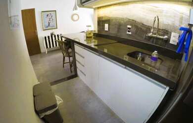 Imagem 7: Apartamento para Venda em Porto Alegre, Mont Serrat, 1 dormitório, 1 banheiro, 1 vaga