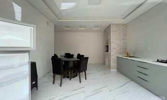 Imagem 3: Apartamento com 3 Dormitórios Sendo 1 Suíte + 1 Vaga com Vista Mar na Praia do Pereque Por