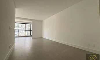 Imagem 5: Apartamento à Venda, 4 Suítes 177.00m² Privativos 3 Vagas de Garagem Pagamento Direto com