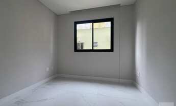 Imagem 4: Apartamento à Venda em Itapema, Meia Praia, com 3 Dormitórios Sendo 2 suítes com 101.00m²