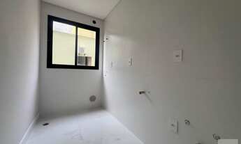 Imagem 7: Apartamento à Venda em Itapema, Meia Praia, com 3 Dormitórios Sendo 2 suítes com 101.00m²