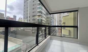 Imagem 2: Apartamento à Venda em Itapema, Meia Praia, com 3 Dormitórios Sendo 2 suítes com 101.00m²