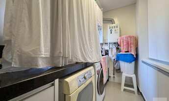 Imagem 7: Apartamento à venda com 300m2 Privativos com 4 Suítes Sendo 1 Máster + 4 Vagas de Garagem