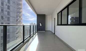 Imagem 2: Apartamento com 180m2 Privativos Sem Mobília - 4 Suítes Sendo 1 Máster + 3 Vagas de Garage