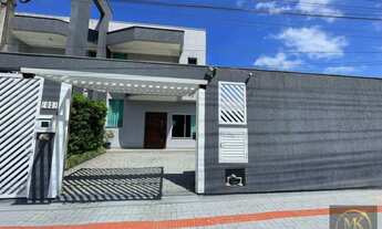 Imagem 2: Sobrado Alto Padrão á Venda 3 Suítes com 220m2 + 6 vagas de Garagem Pagamento Direto Propr