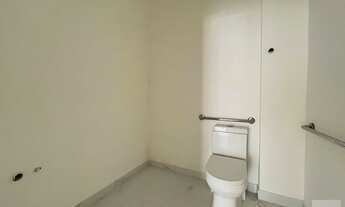 Imagem 5: Sala Comercial Na Meia Praia Ótima Localização R$ 1.900.000,00 50% Entrada Saldo 12 X Dire