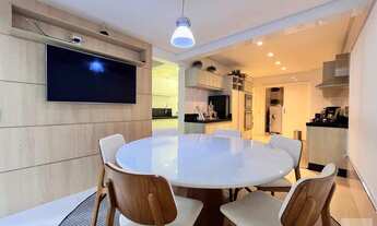 Imagem 4: Vendo Apartamento com 319.00 m2 Privativos 4 Suítes duas com Hidro + 2 Vagas + Lazer Compl