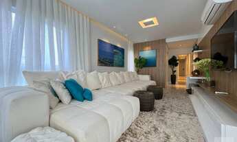 Imagem 2: Vendo Belíssimo Apartamento Quadra Mar com Vista 4 Suítes Sendo 1 Máster + 3 Vagas em Meia