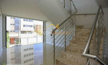 Imagem 6: Loja / Sala Comercial no centro de Torres, próximo de tudo em estilo inglês!