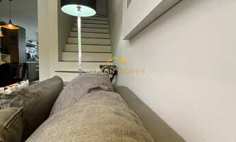 Imagem 2: Sobrado à venda em Torres/RS com 2 dormitórios, totalmente mobiliado. Em bairro estritamen