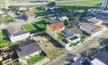 Imagem 6: Excelente terreno a venda no Bairro Igra Sul em Torres/RS. De frente para o leste, aterrad