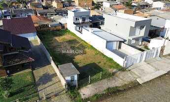 Imagem: Amplo terreno de 360m² em bairro residencial