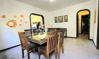 Imagem 4: Disponível Reveillon. Ampla casa com 3 dormitórios, suíte e área de lazer com churrasqueir