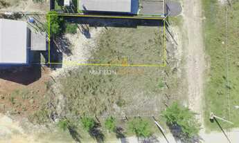 Imagem 4: Ótimo terreno a poucos passos do mar na Praia Ribeiro em Passo de Torres/SC