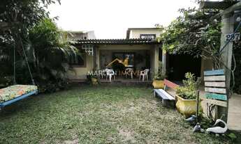 Imagem 6: Ótima residência a 300 metros do mar, com 3 dormitórios, sendo 1 suíte!