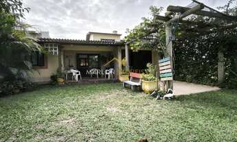 Imagem 7: Ótima residência a 300 metros do mar, com 3 dormitórios, sendo 1 suíte!