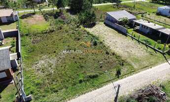 Imagem 5: Lindo terreno na Praia Paraíso em Torres a poucos metros do mar
