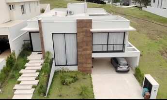 Imagem: Casa em Condomínio - Venda - Santana de