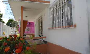 Imagem: Casa - Venda - Lorena - SP - Centro