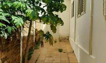 Imagem: Casa - Venda - Araras - SP - Belvedere