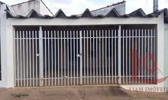 Imagem: Casa - Aluguel - TAQUARITINGA - SP - JARDIM