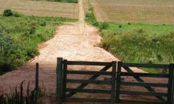Imagem: Terreno - Venda - CABREUVA - SP - CAI