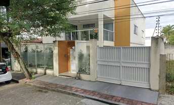 Imagem: Casa para Venda em Vitória / ES no bairro