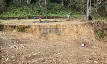 Imagem: OPORTUNIDADE! Lindo terreno com 483m² à