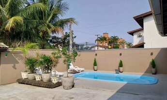 Imagem 3: Linda casa à venda e locação em Caraguatatuba, Martim de Sá, com 3 dormitórios